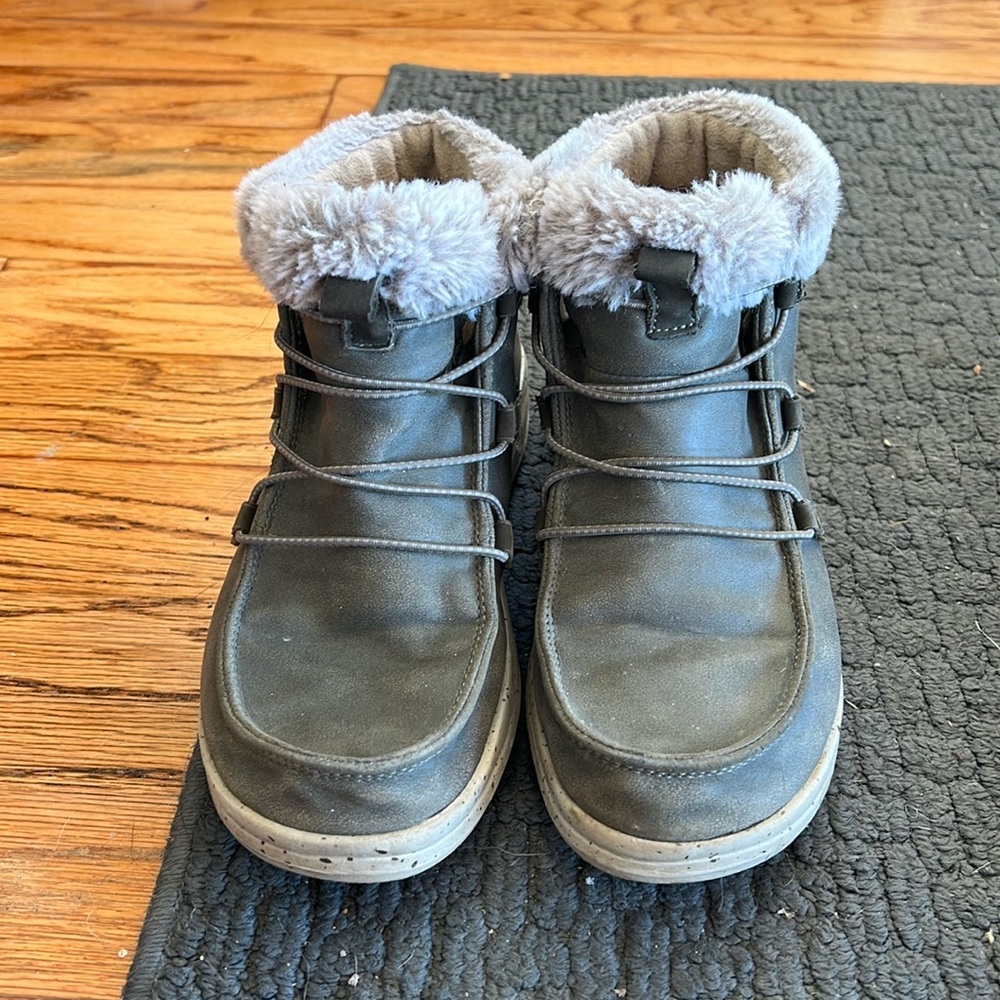 Hey Dude fuzzy ankle boot grey womens